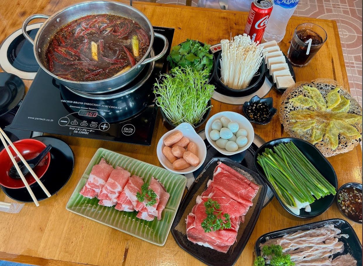 Jee Her mini Hotpot & Cafe